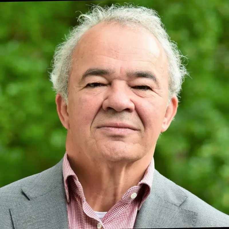 Mr. Francois Carstens CBM